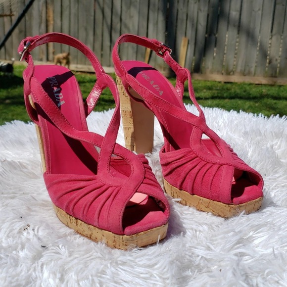 PRADA PINK SUEDE PLATFORM HEELS SIZE 37.5 - Picture 2 of 16